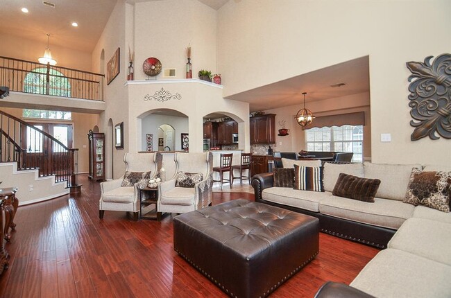 Building Photo - 25419 Richton Falls Dr