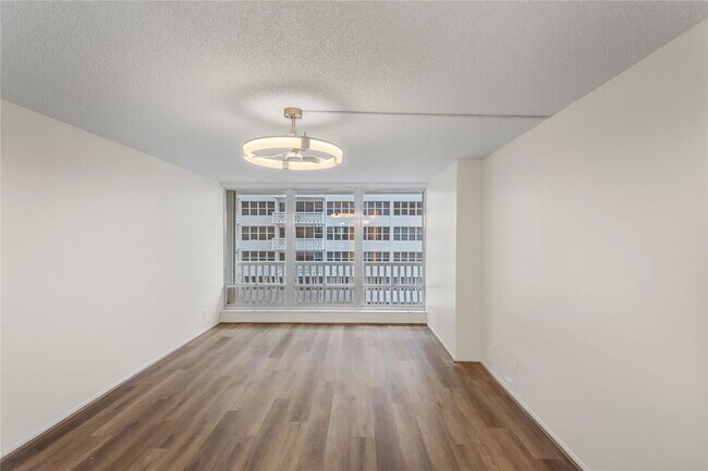 Building Photo - 4020 Galt Ocean Dr