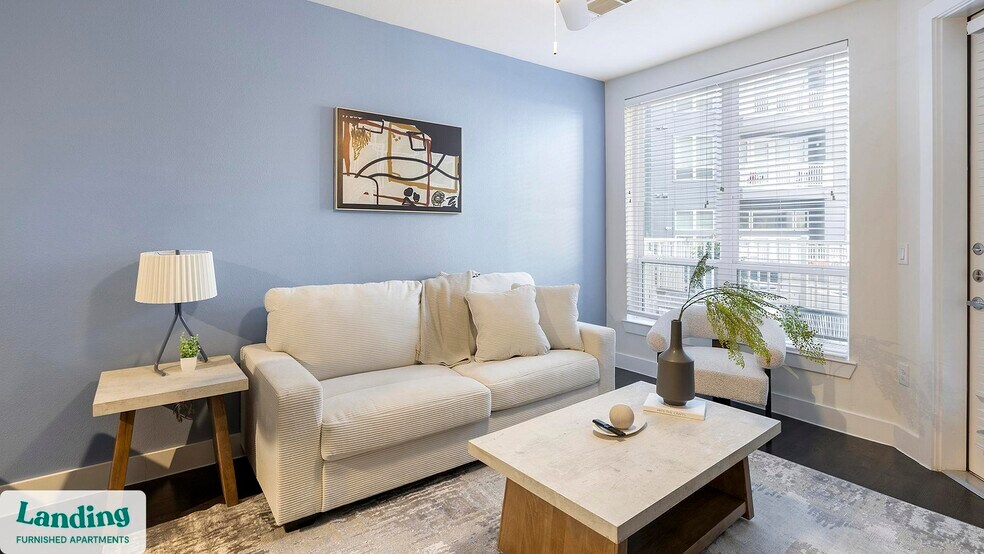 Primary Photo - 401 Hemphill St