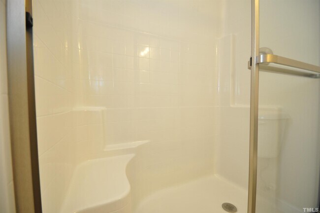 Building Photo - 5405 Cambridgeshire Loop