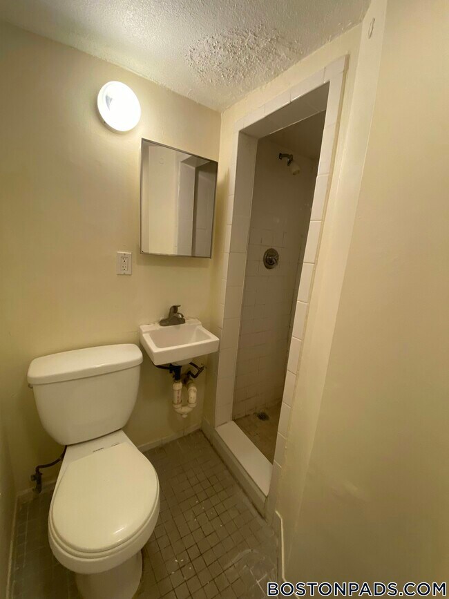 Building Photo - 51 S Huntington Ave