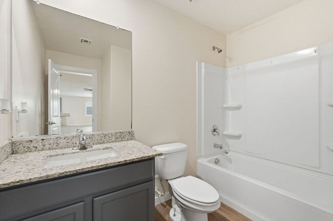 Building Photo - Amazing home in wonderful Ghost Hollow Ranch