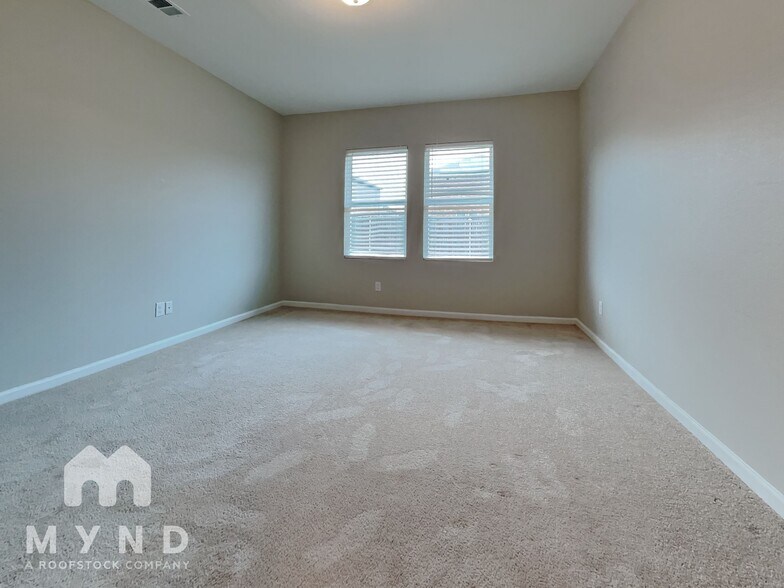 Building Photo - 217 Concho River Dr