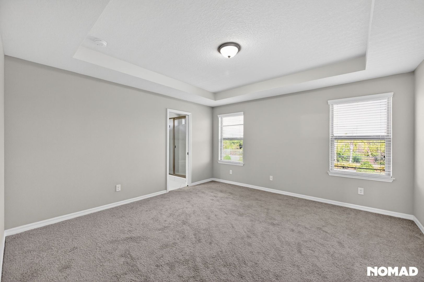 Building Photo - 5332 Fallen Leaf Dr