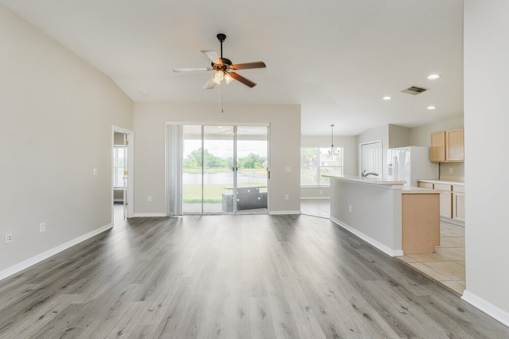 Building Photo - 6613 Cambridge Park Dr