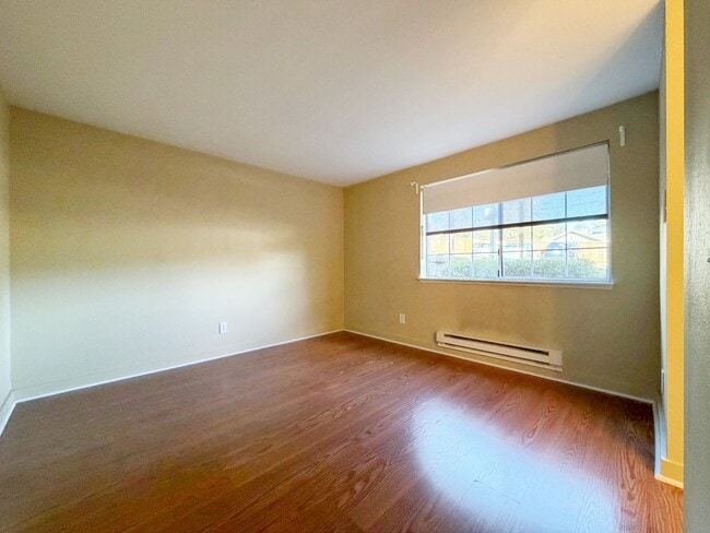 Building Photo - 16817 Larch Way