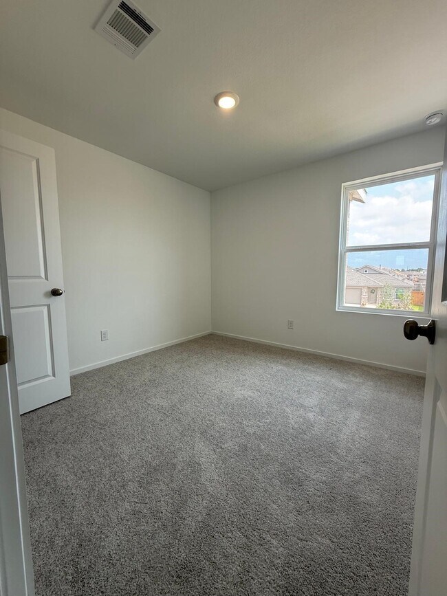 Building Photo - 3012 Merganser Rdg Dr
