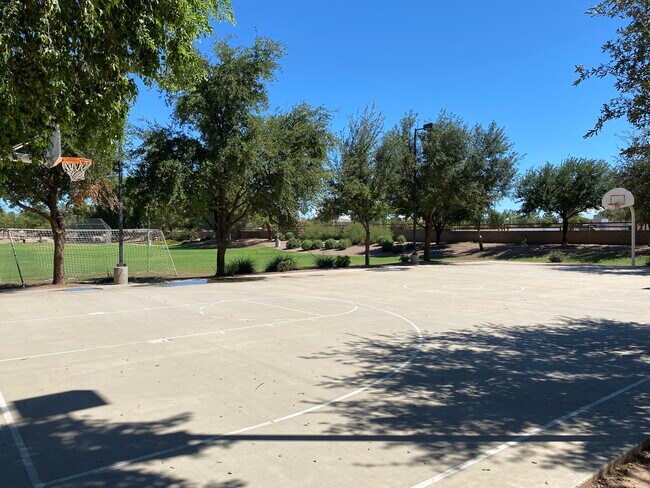 Building Photo - 18686 E Mockingbird Dr