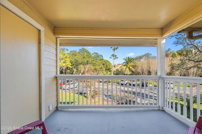 Building Photo - 225 S Tropical Trail