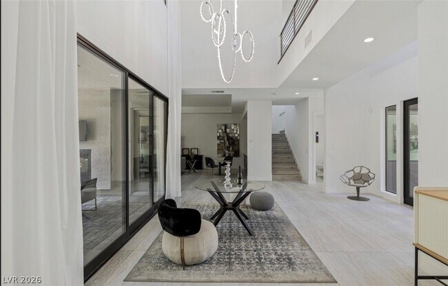 Building Photo - 47 Pristine Glen St