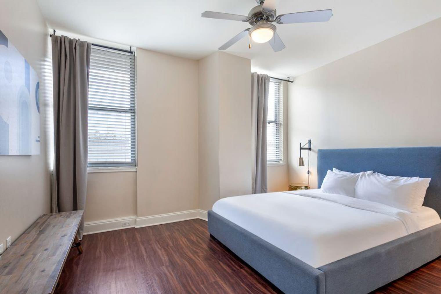 Building Photo - 925 Common St