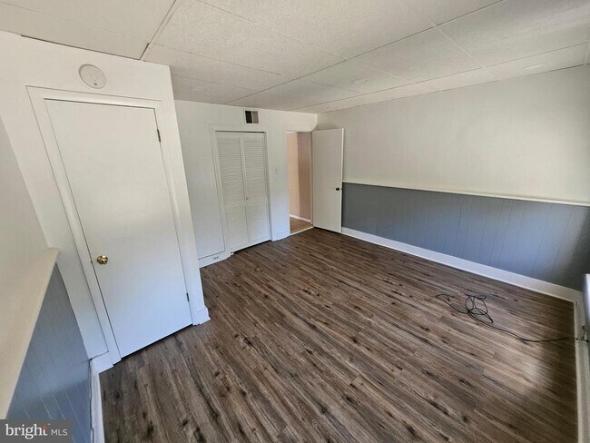 Building Photo - 116 Haddon Ave