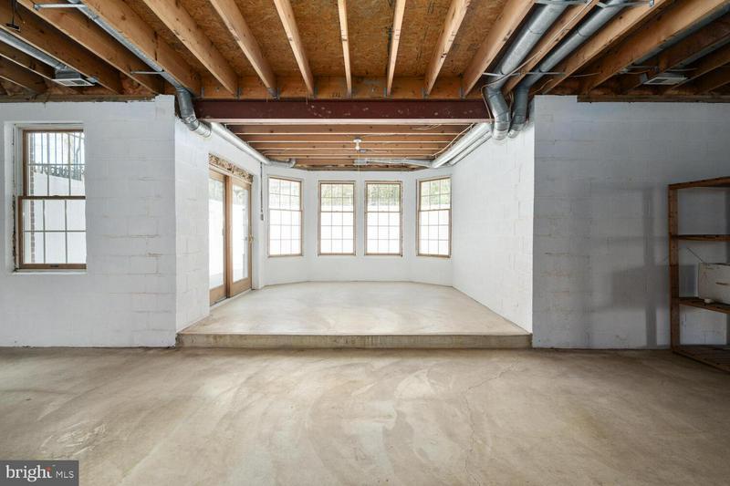 Building Photo - 2725 Oldewood Dr