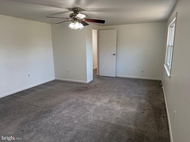 Building Photo - 7285 Clyde Jones Rd