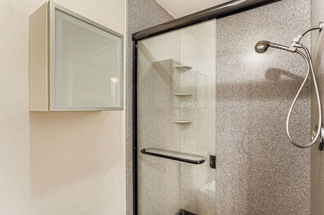 Building Photo - Beautiful Redmond Home Near Microsoft and ...