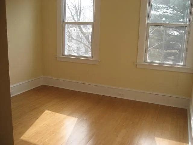 Building Photo - 253 5th St