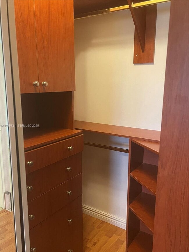 Building Photo - 2815 NE 201st Terrace