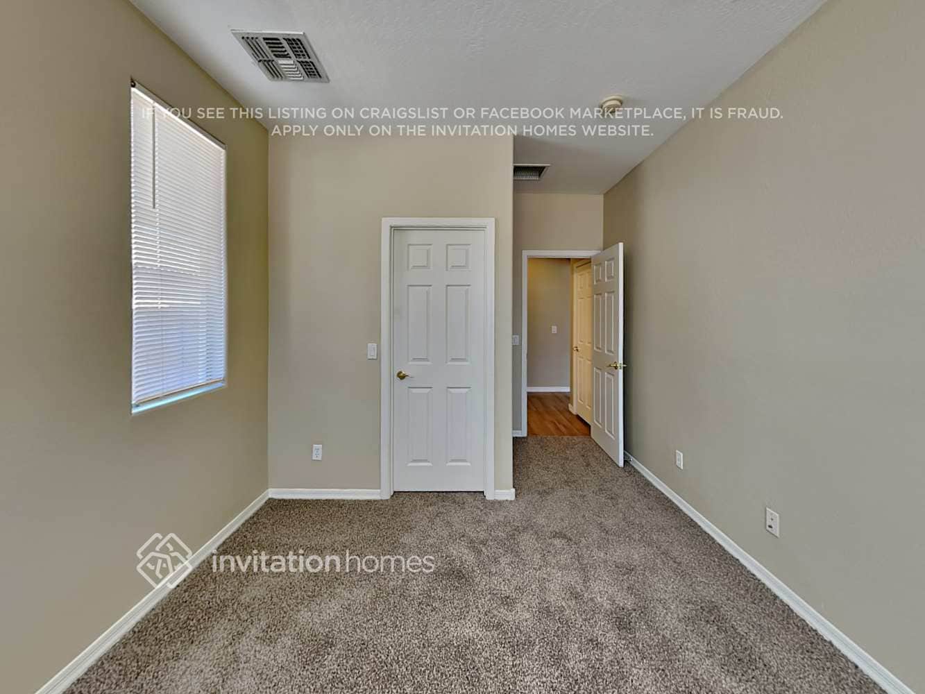 Building Photo - 12533 W Winslow Ave