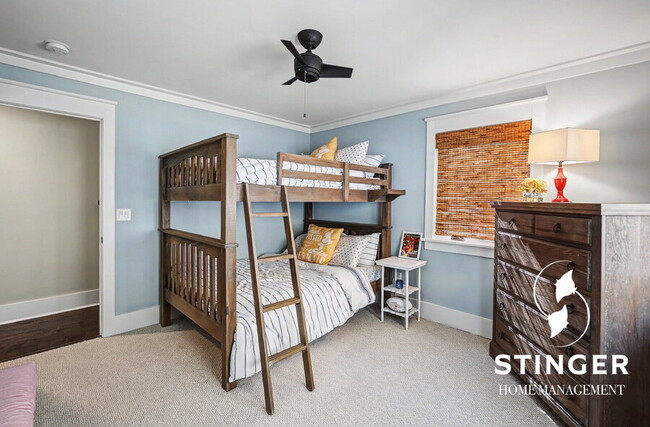 Building Photo - 73 Sunset Blvd