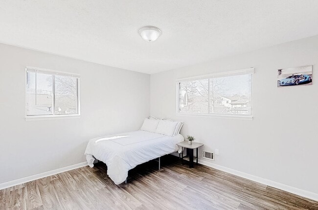 Primary Photo - 2520 Rex Rd