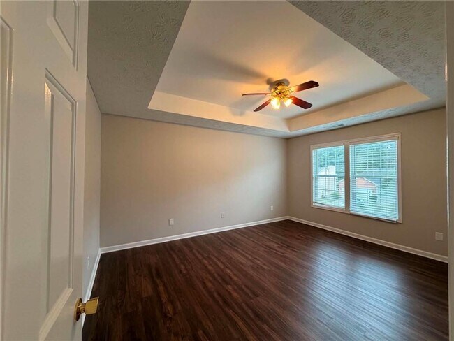 Building Photo - 2845 White Blossom Ln
