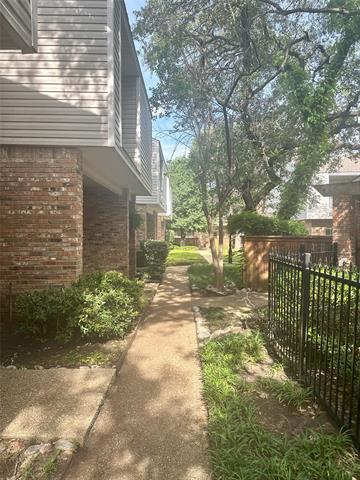 Building Photo - 12921 Abrams Rd