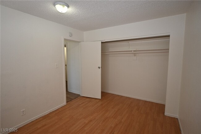 Building Photo - 2301 Stewart Ave