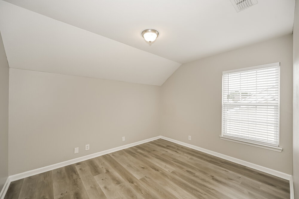 Building Photo - 1120 Sima Shabat Ct