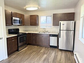 Building Photo - Beautiful Two Bedroom in Lakewood!