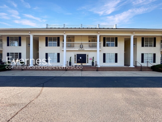 Building Photo - 2-Bed/2-Bath Home/Available Now!