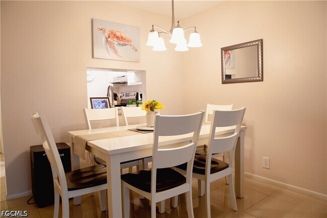 Building Photo - 1724 Pine Valley Dr