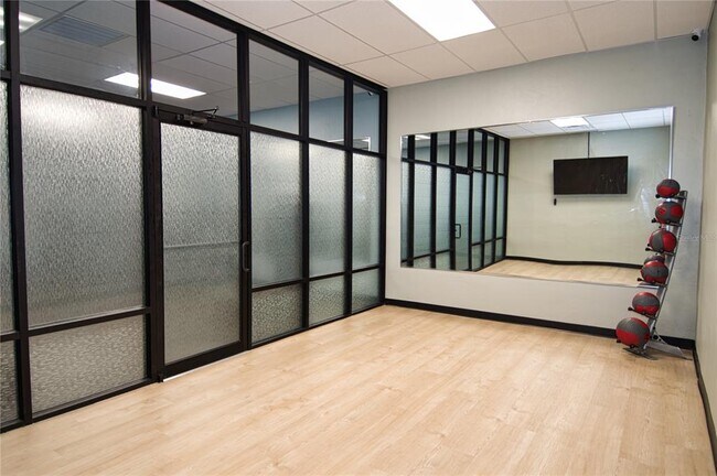 Building Photo - 1793 Hampton Ln