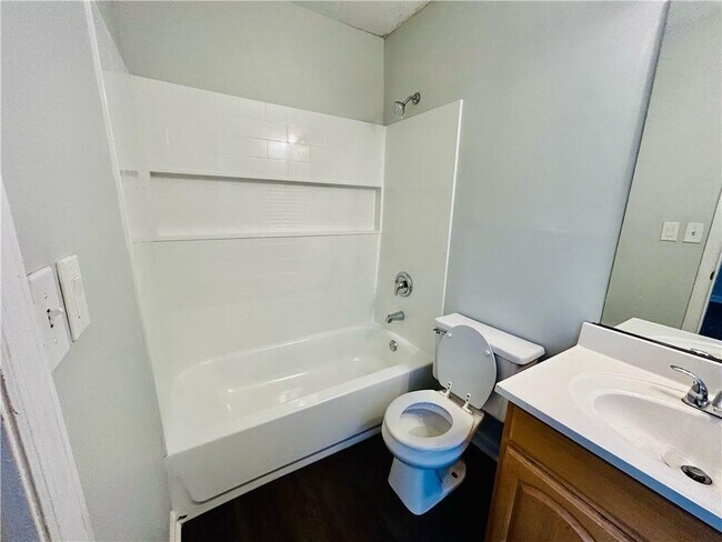 Building Photo - 4058 Heritage Valley Ct