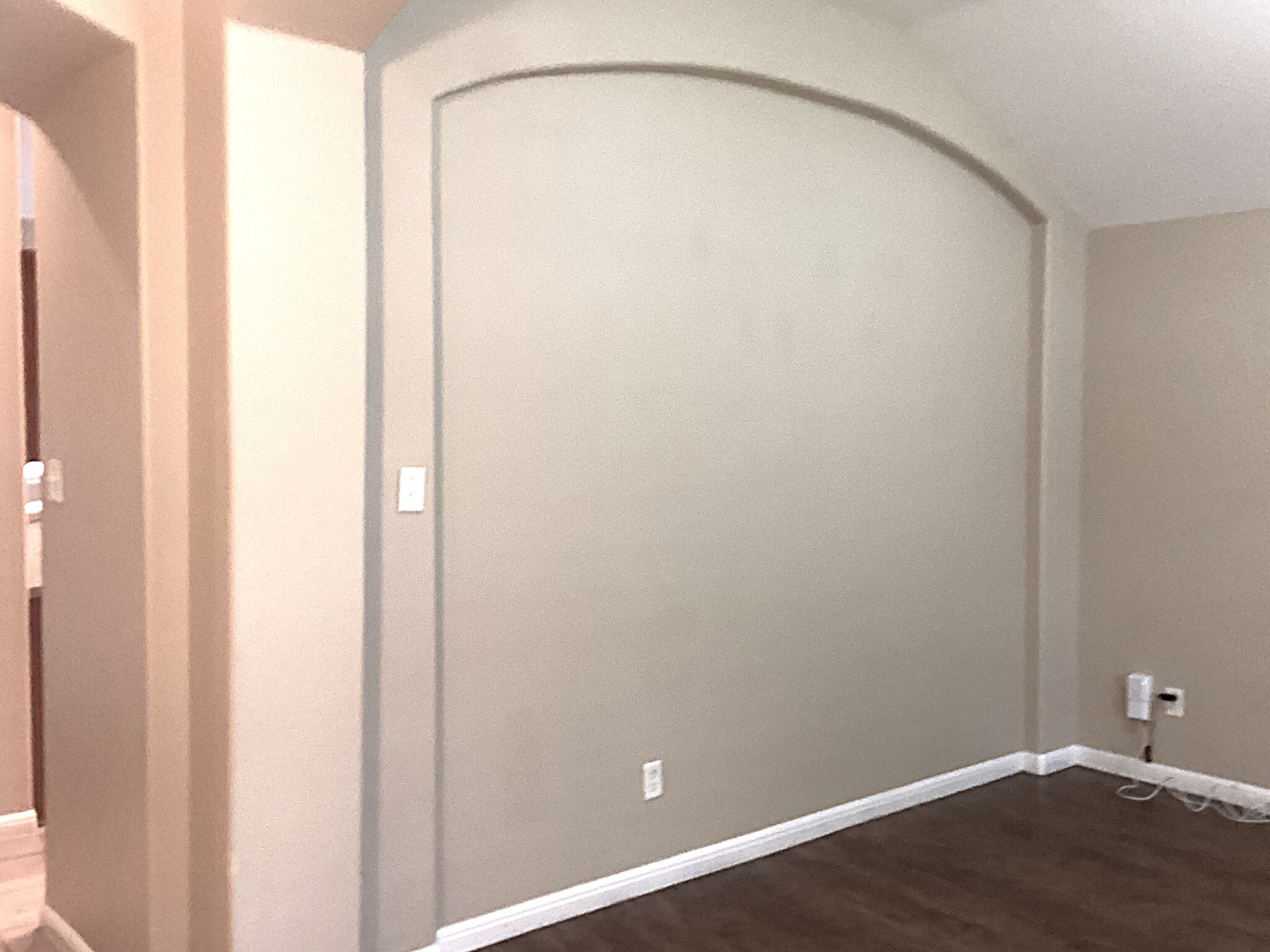 Building Photo - 18505 Sandy Bottom Dr