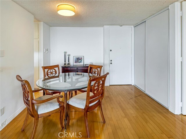 Building Photo - 6542 Ocean Crest Dr