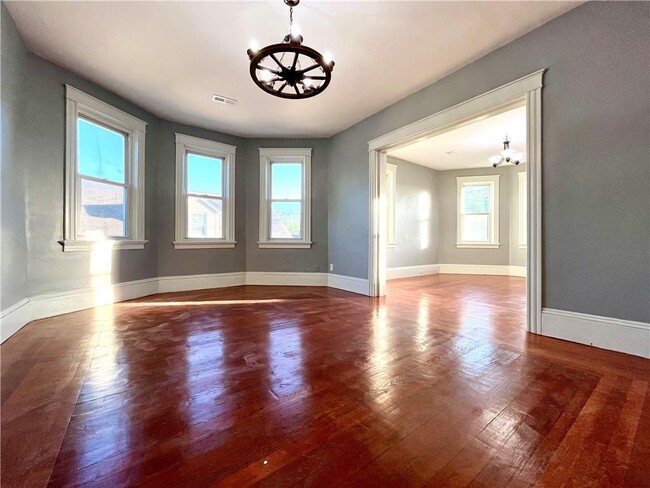 Building Photo - 105 Alverson Ave