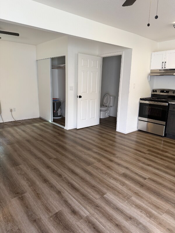 Building Photo - 601 N Cameron St