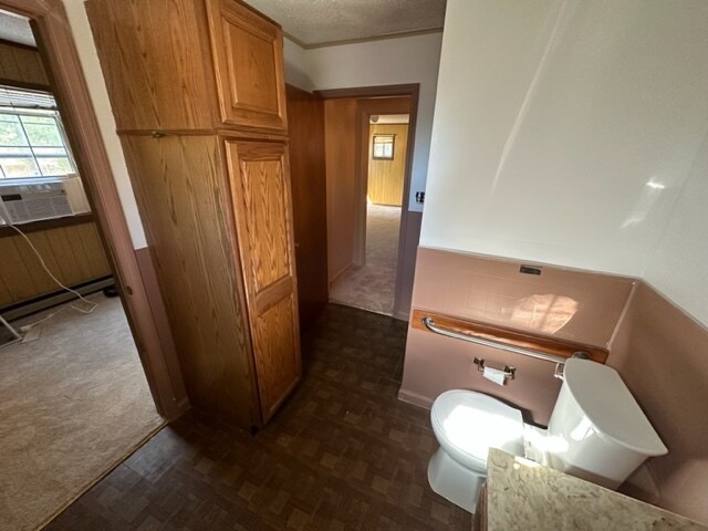 Building Photo - 1704 Pichard St