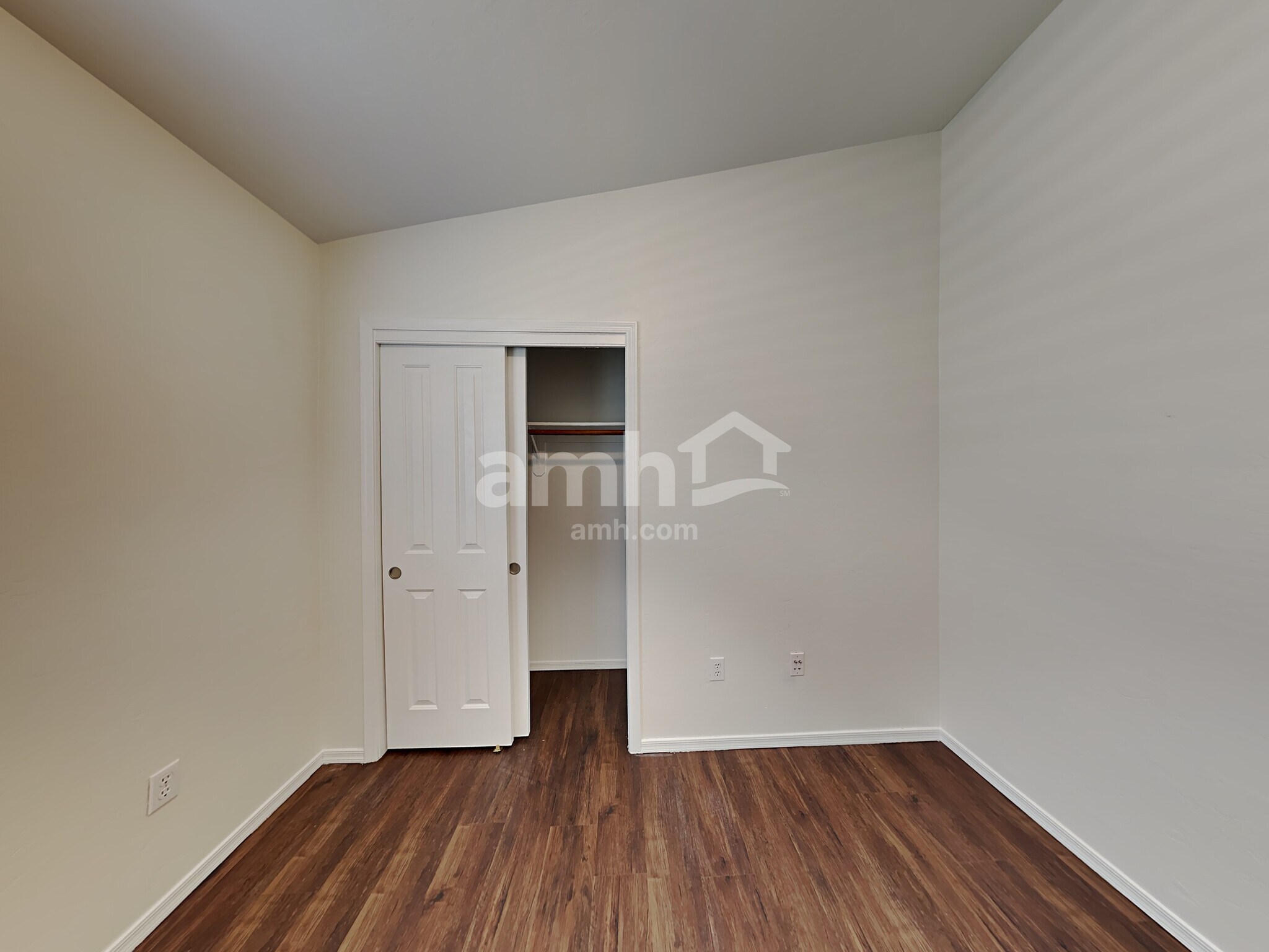 Building Photo - 7918 S Clarkson Ct