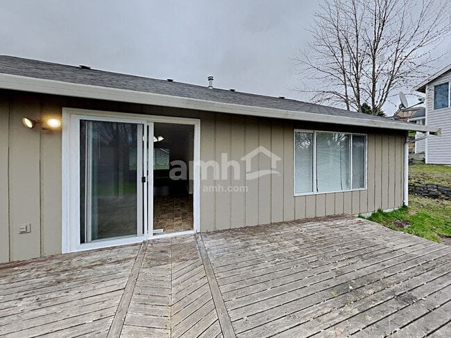 Building Photo - 810 131st Street Ct E