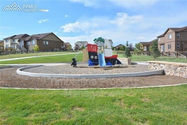 Building Photo - 8075 Longleaf Ln