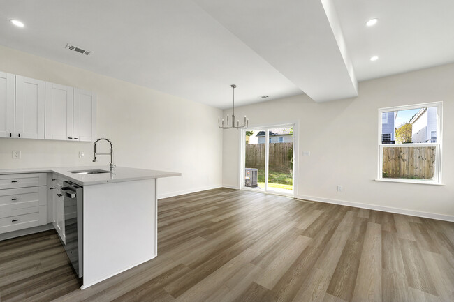 Building Photo - 3605 Brycewood Dr