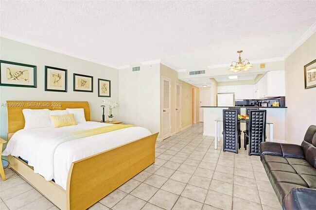 Building Photo - 2501 S Ocean Dr