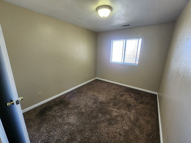 Building Photo - 1425 Eucalyptus Ave