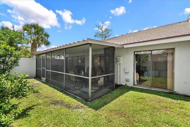 Building Photo - 12781 Spinnaker Ln