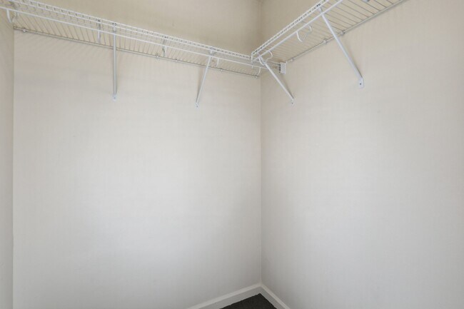 Building Photo - 7610 S Dour St