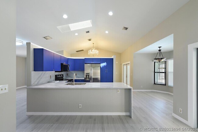 Building Photo - 13442 Northumberland Cir