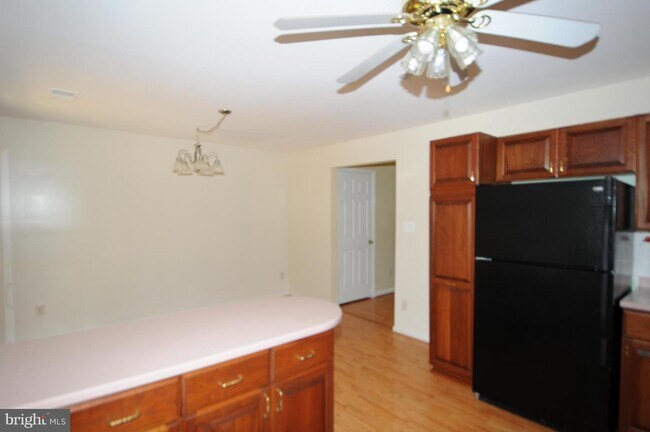 Building Photo - 6760 Cardinal Woods Ct