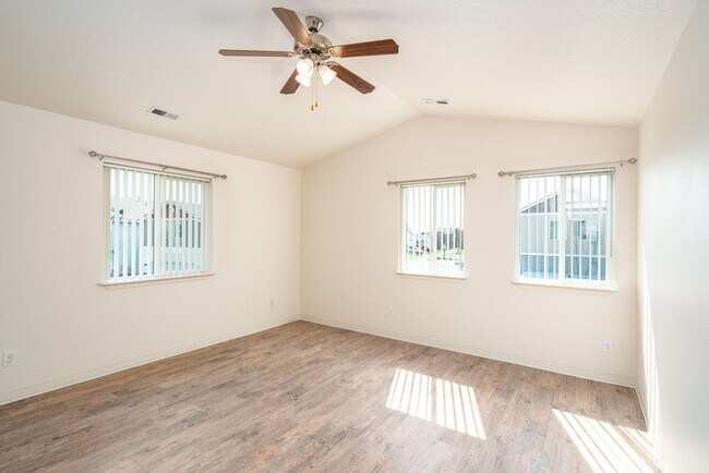 Building Photo - 7804 Leverett Ct