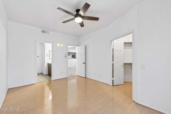 Building Photo - 101 N 7th St